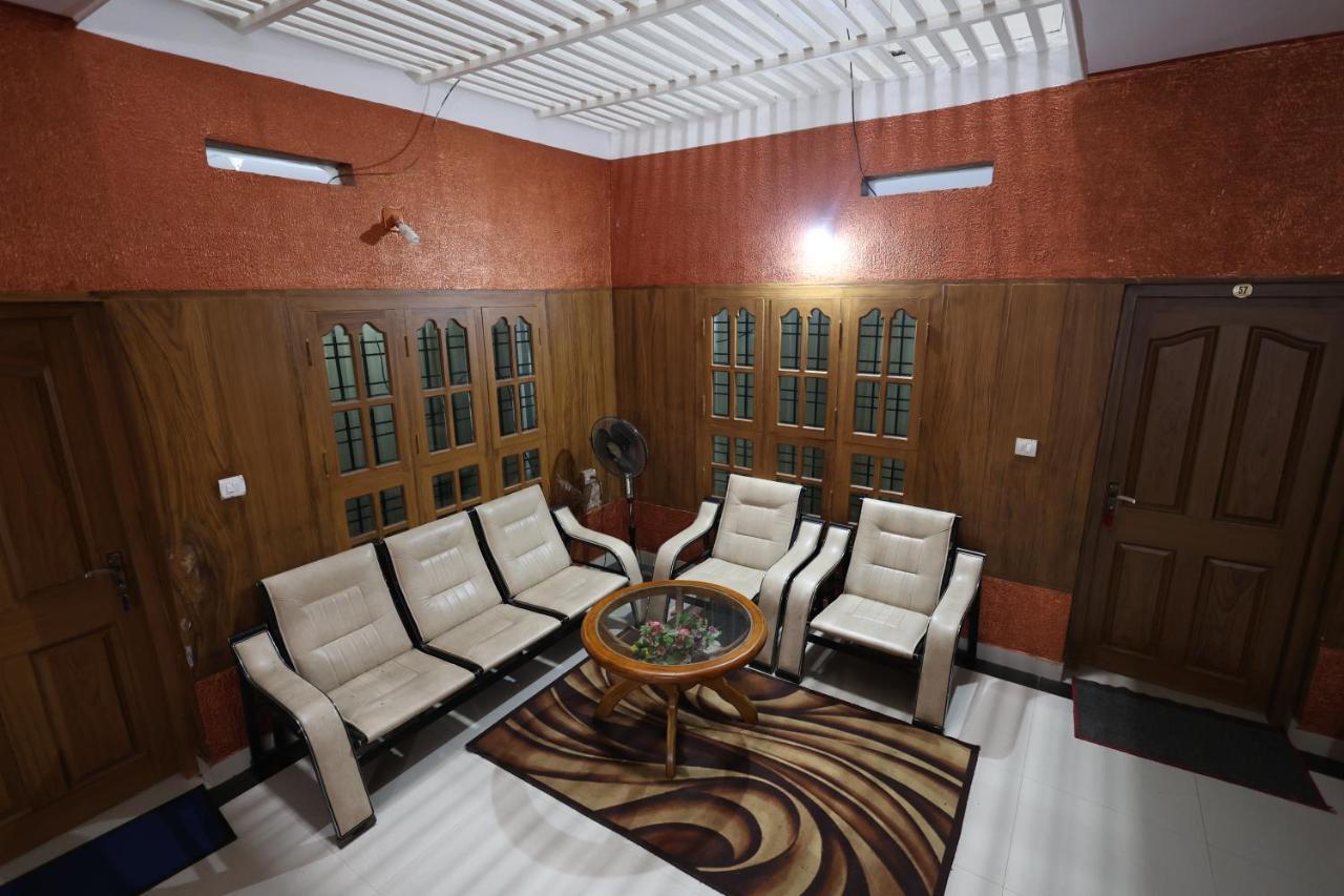 Hotel Wayanad Regal Residency Kalpatta Exterior foto