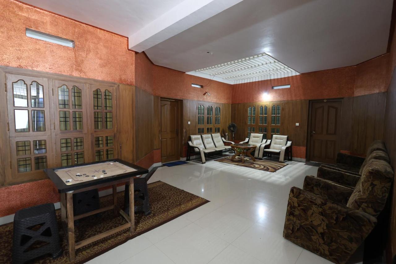 Hotel Wayanad Regal Residency Kalpatta Exterior foto