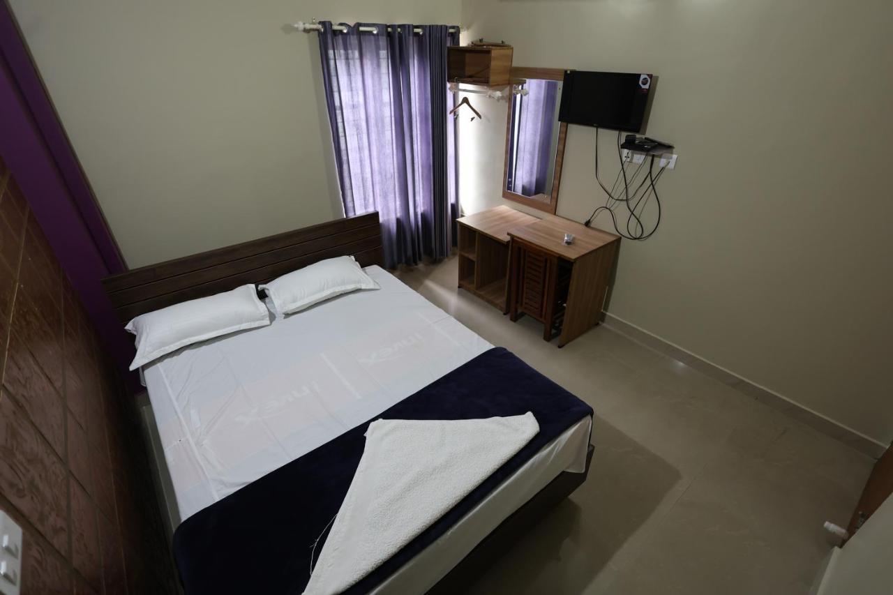 Hotel Wayanad Regal Residency Kalpatta Exterior foto
