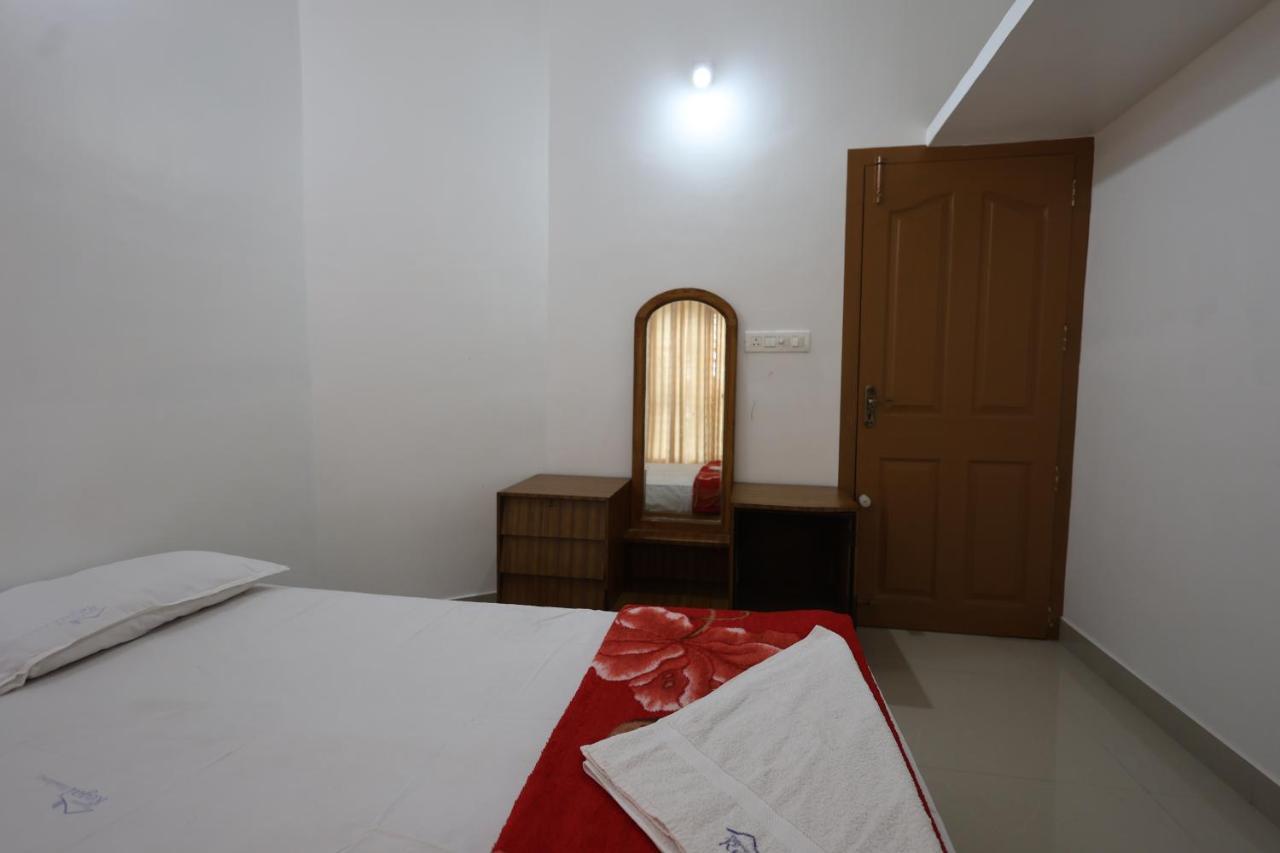 Hotel Wayanad Regal Residency Kalpatta Exterior foto